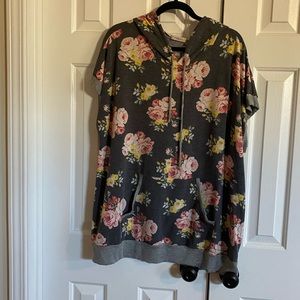 Ladies shirt sleeve hoodie